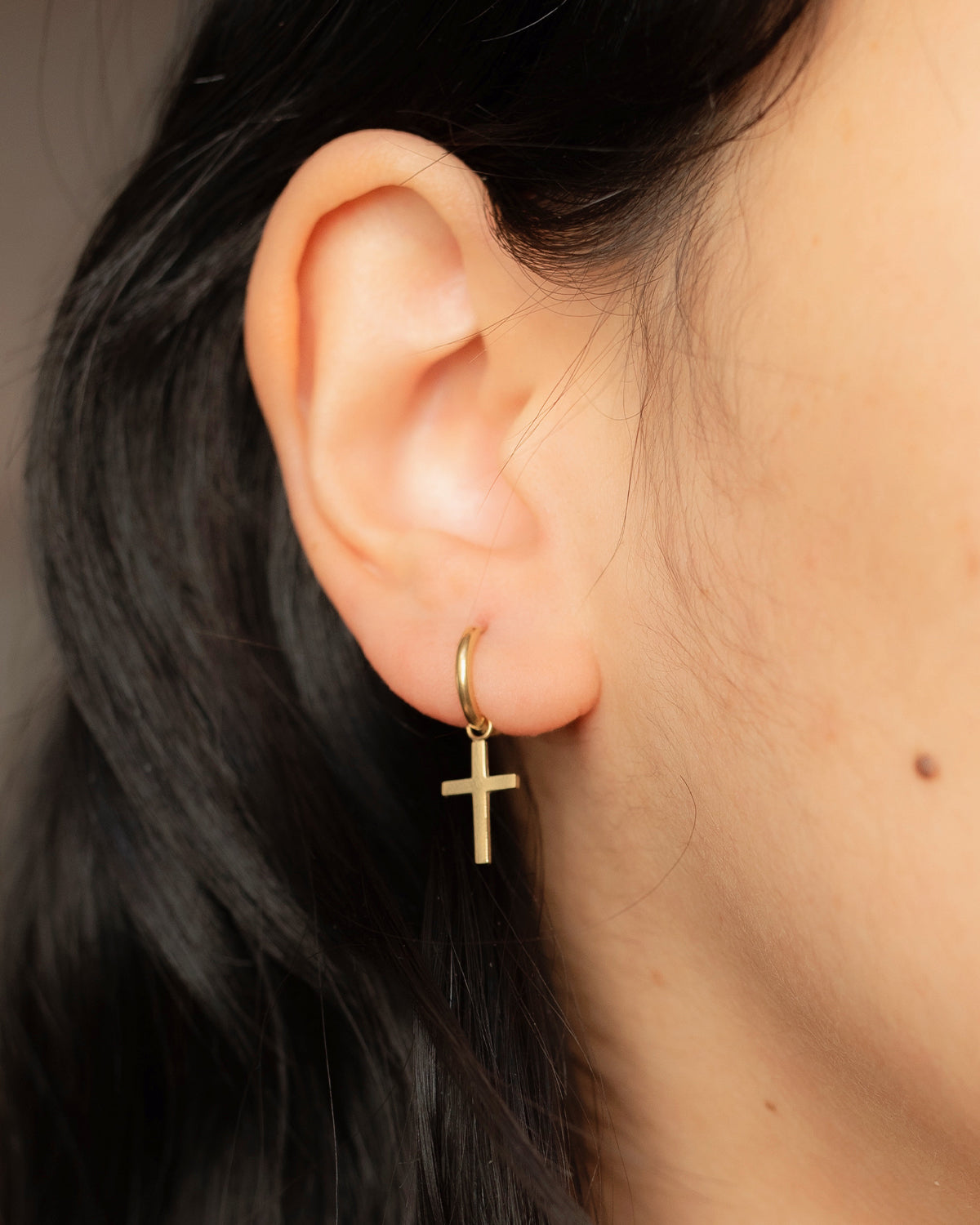 Aretes de crucecitas