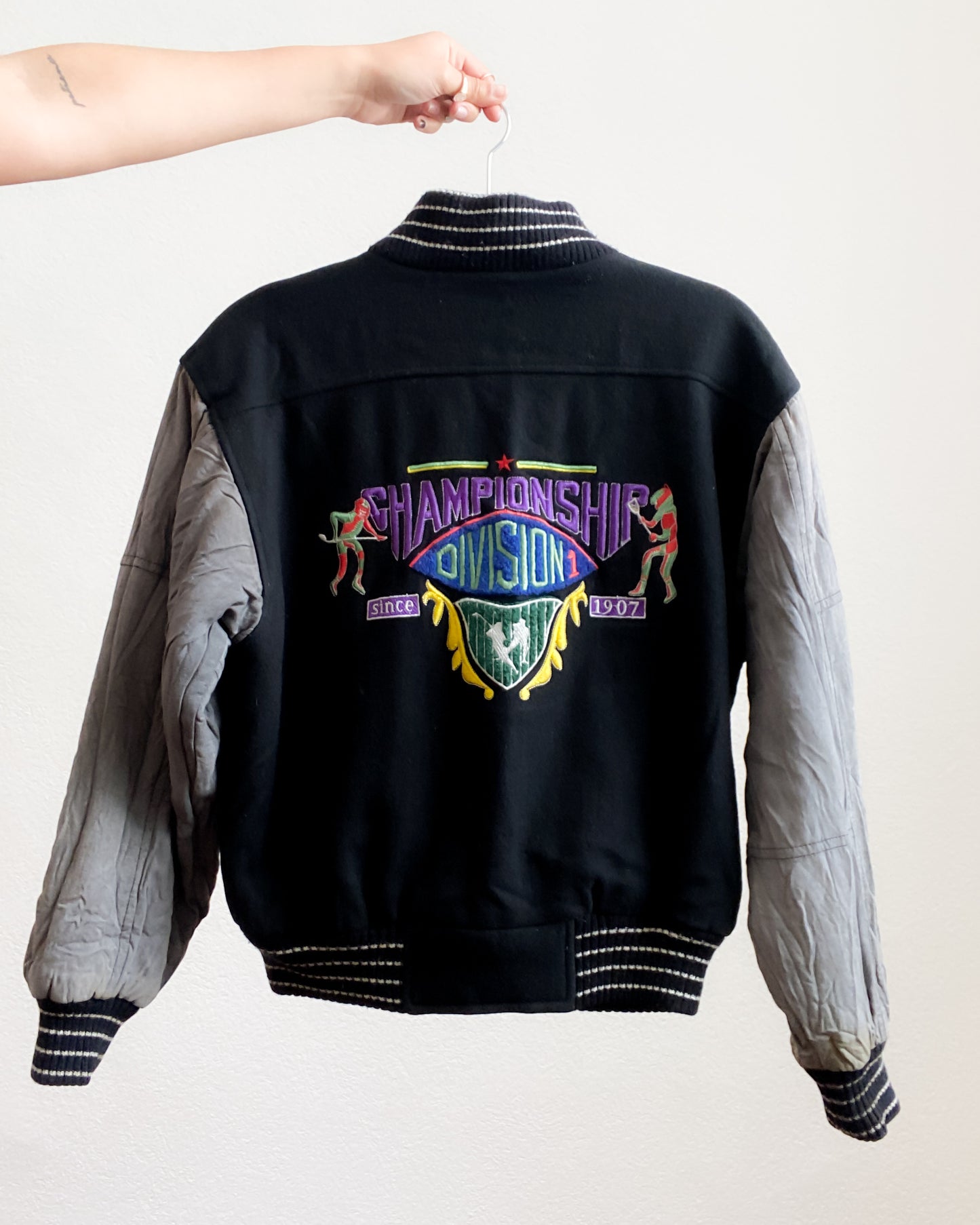 Bomber jacket