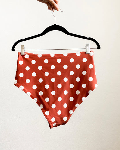 Bikini polkadots