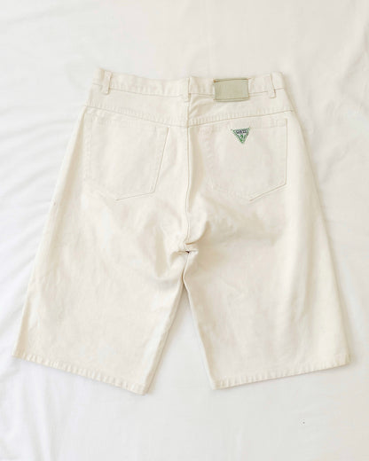 Bermudas Guess