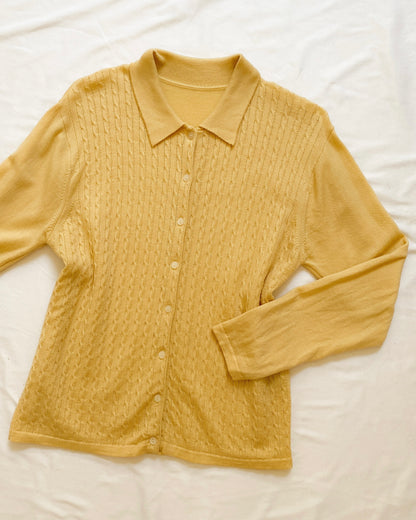 Cardigan amarillo