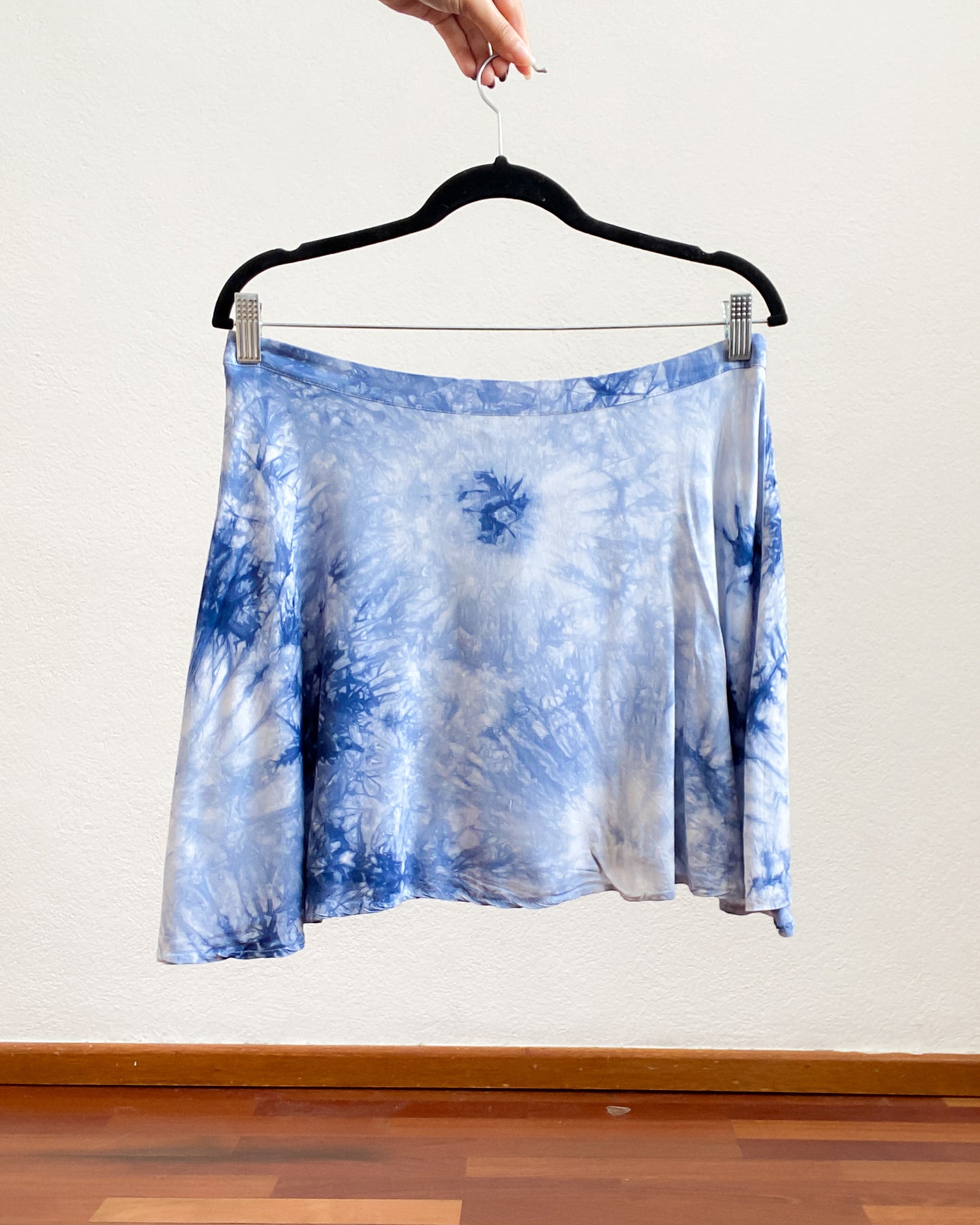 Falda tie dye.